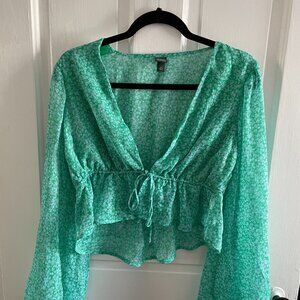 Wild Fable semi-sheer green floral tie-front long-sleeve crop top